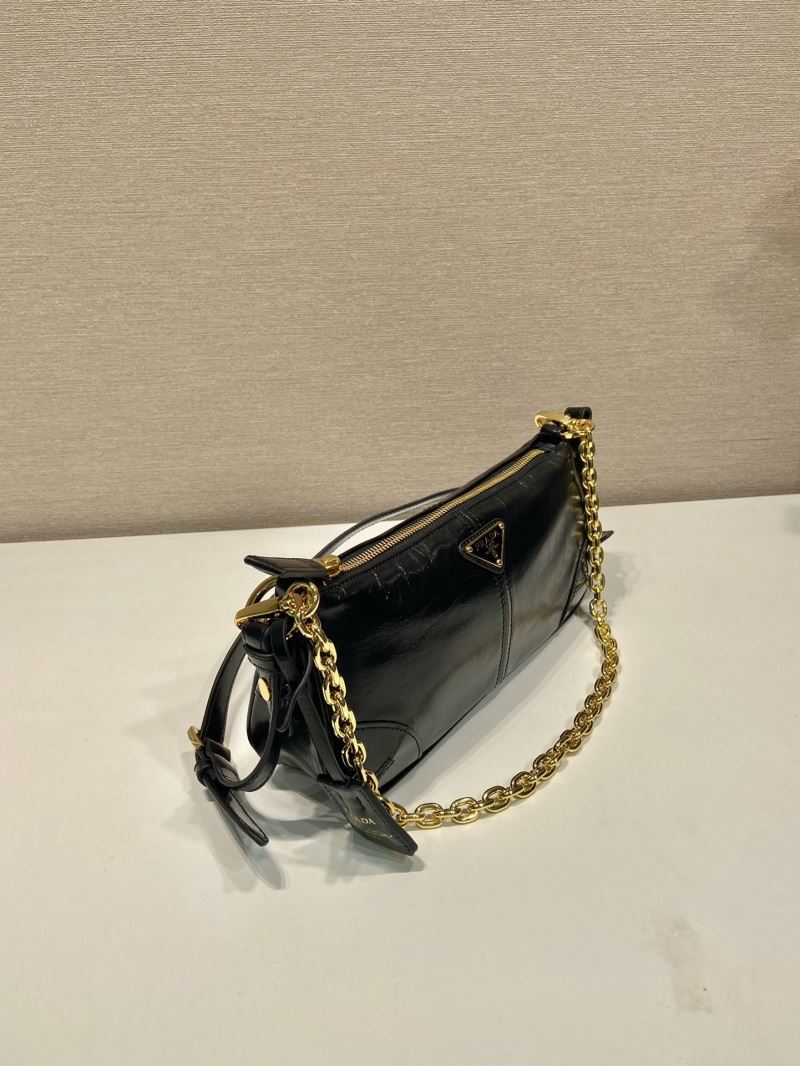 Pra*a hobo bags